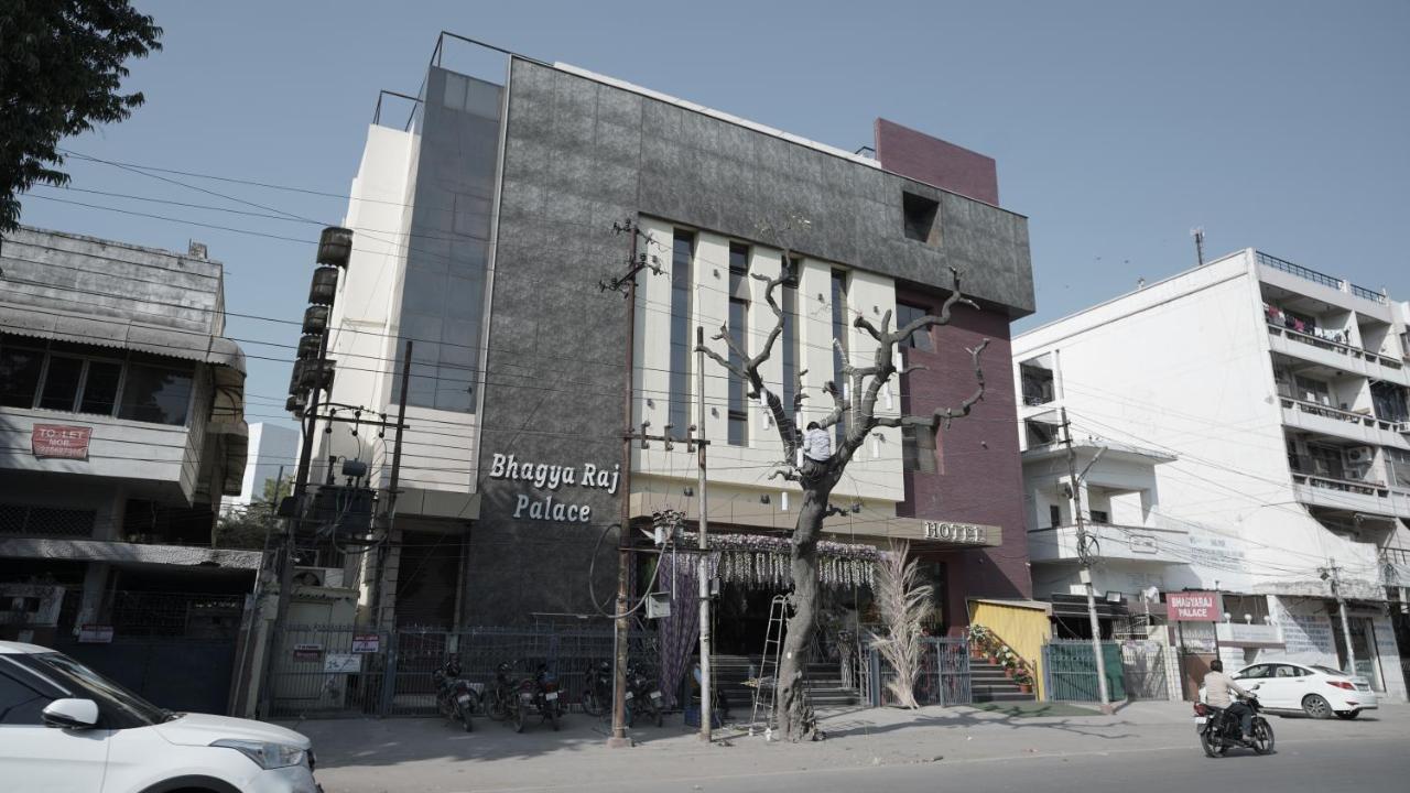 Bhagya Raj Palace By Wb Comfort Kanpur Exterior foto
